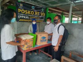 Penyaluran bantuan Permakanan ke Satgas RT